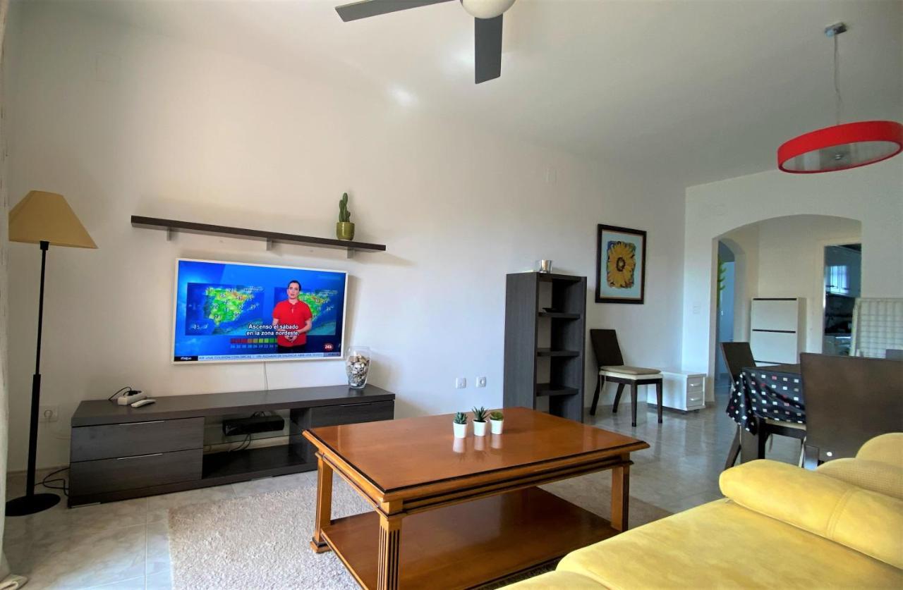 Apartmán La Marina Vyb Frente Al Mar Denia Exteriér fotografie